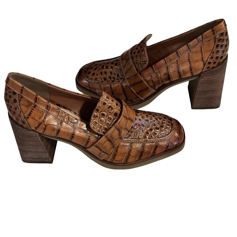 Vince Camuto Women's Footwear Ezerna Stacked Croco Heel Loafer Pump 11β M 43
